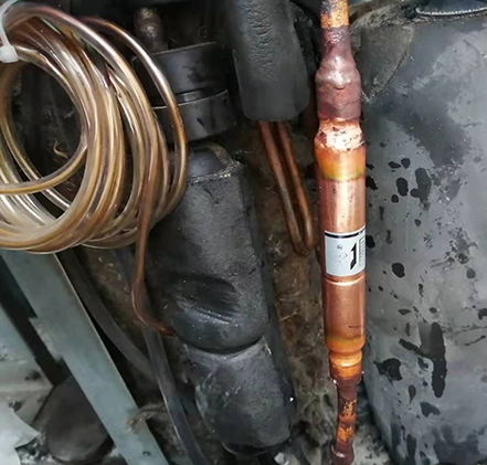 石首美的变频多联机空调维修售后服务中心